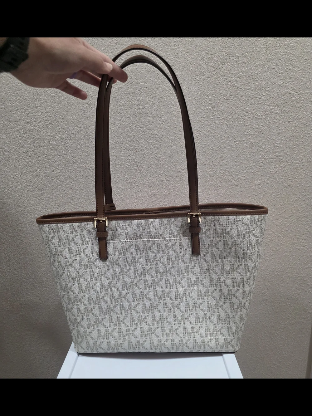 Michael Kors Signature MK Logo Tote in Vanilla and Brown - Picture 2 of 7